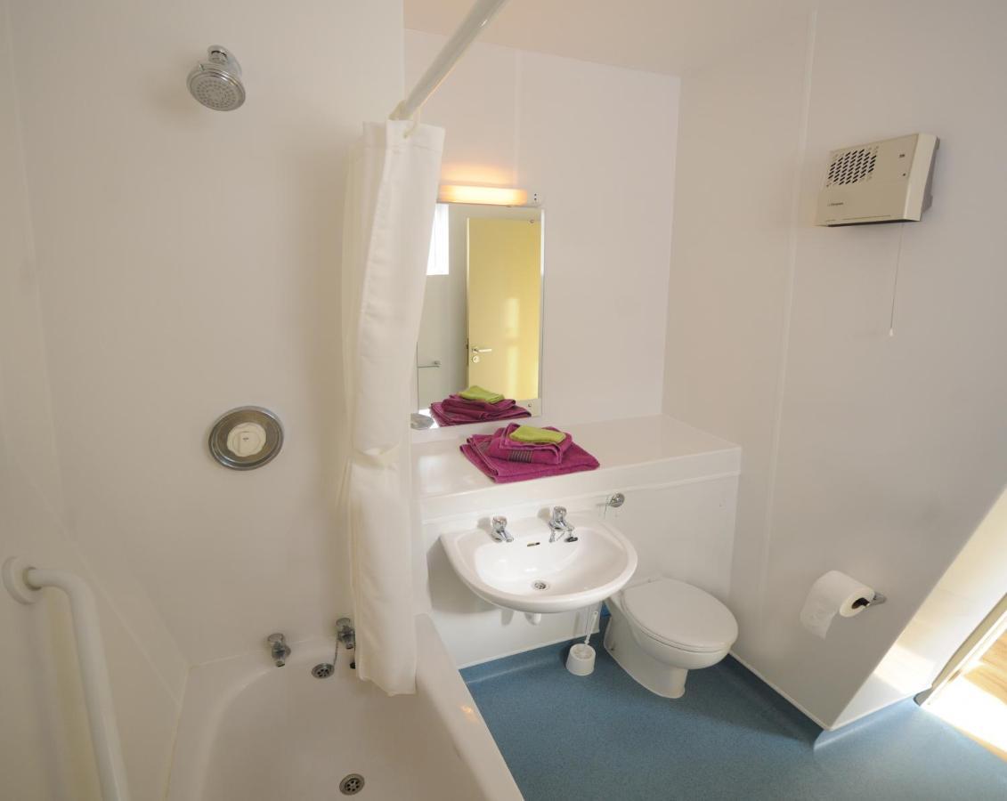 Corrib Village Rooms University Of Galway Eksteriør bilde