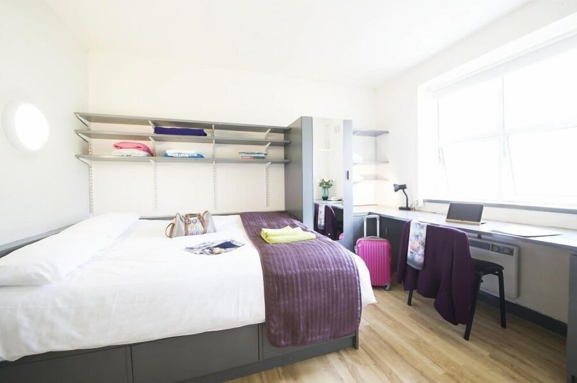 Corrib Village Rooms University Of Galway Eksteriør bilde