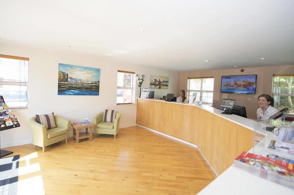 Corrib Village Rooms University Of Galway Eksteriør bilde